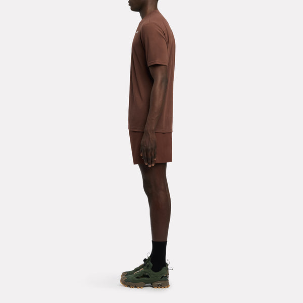 ID Train 5" Woven Shorts