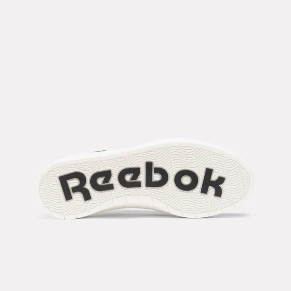 Court Advance Surge Women's Sneakers