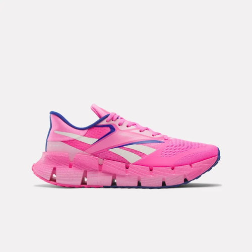 Buty Reebok x Barbie Floatzig 1