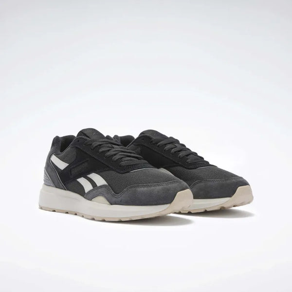 GL1100 Unisex Sneakers
