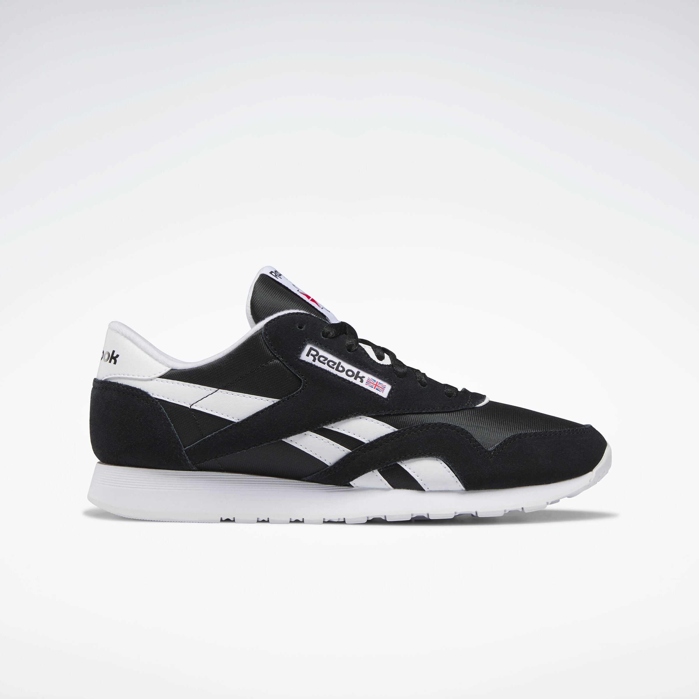 Reebok Classic Nylon Mens Universal Sneakers in Black/White 