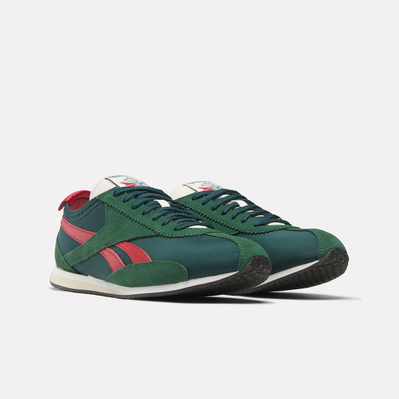 R400 Unisex Sneakers