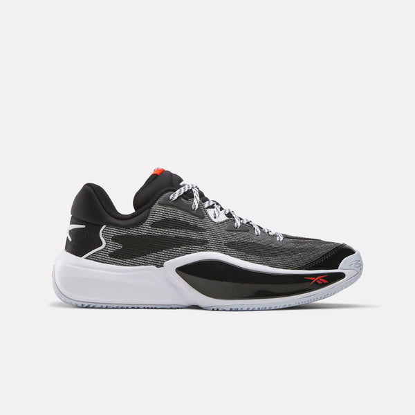 Engine A 26 Basketball Shoes