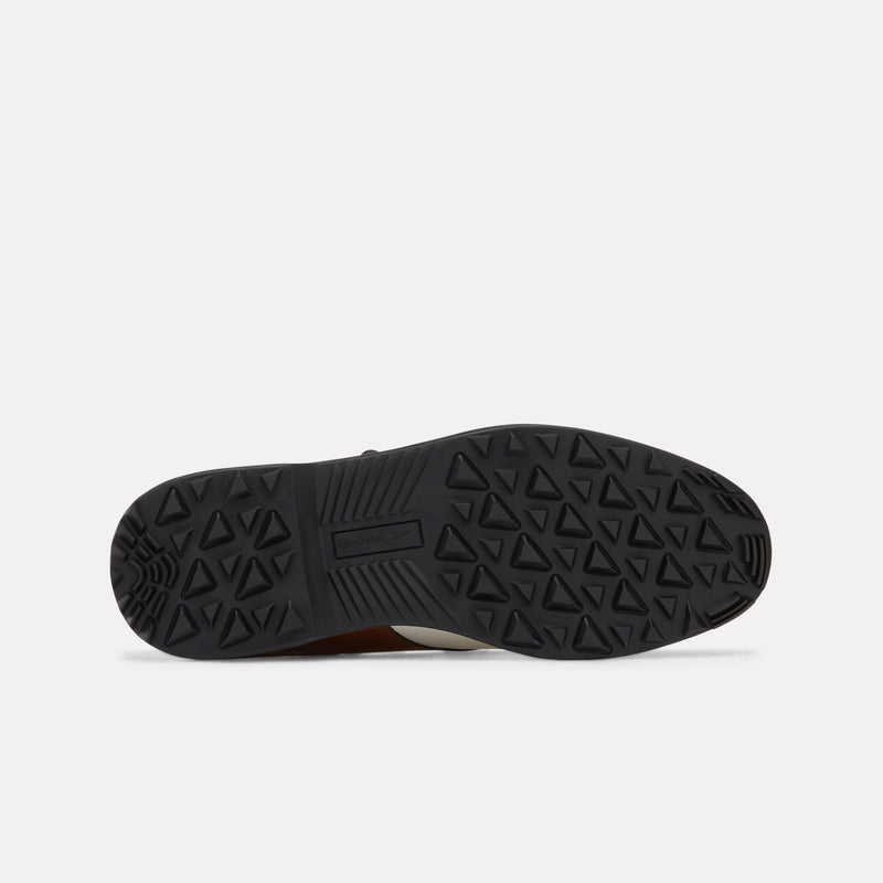 OG Pump Golf Sneakers