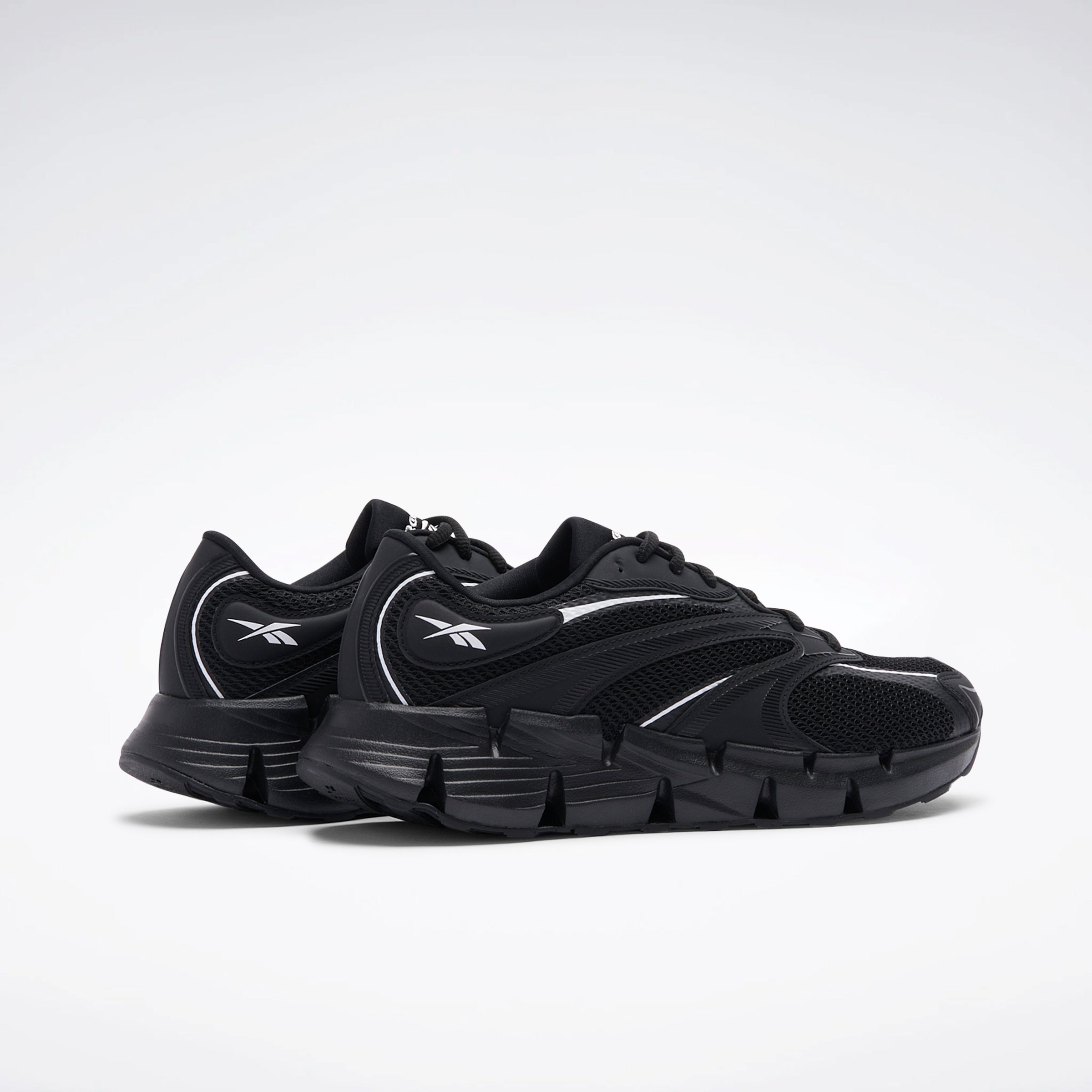 bere101301  Reebok Zig Hypnotica Unisex Running Universal Shoes in Black/Black