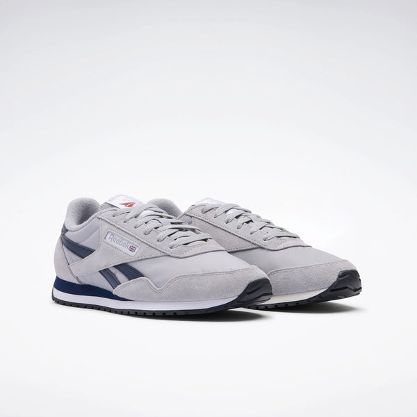 Classic AZ Unisex Sneaker