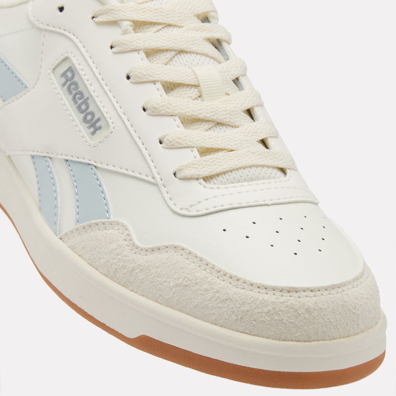 Court Advance Sneakers