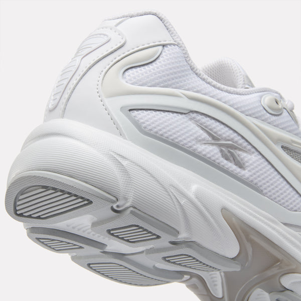 Premier Road Control Sneakers