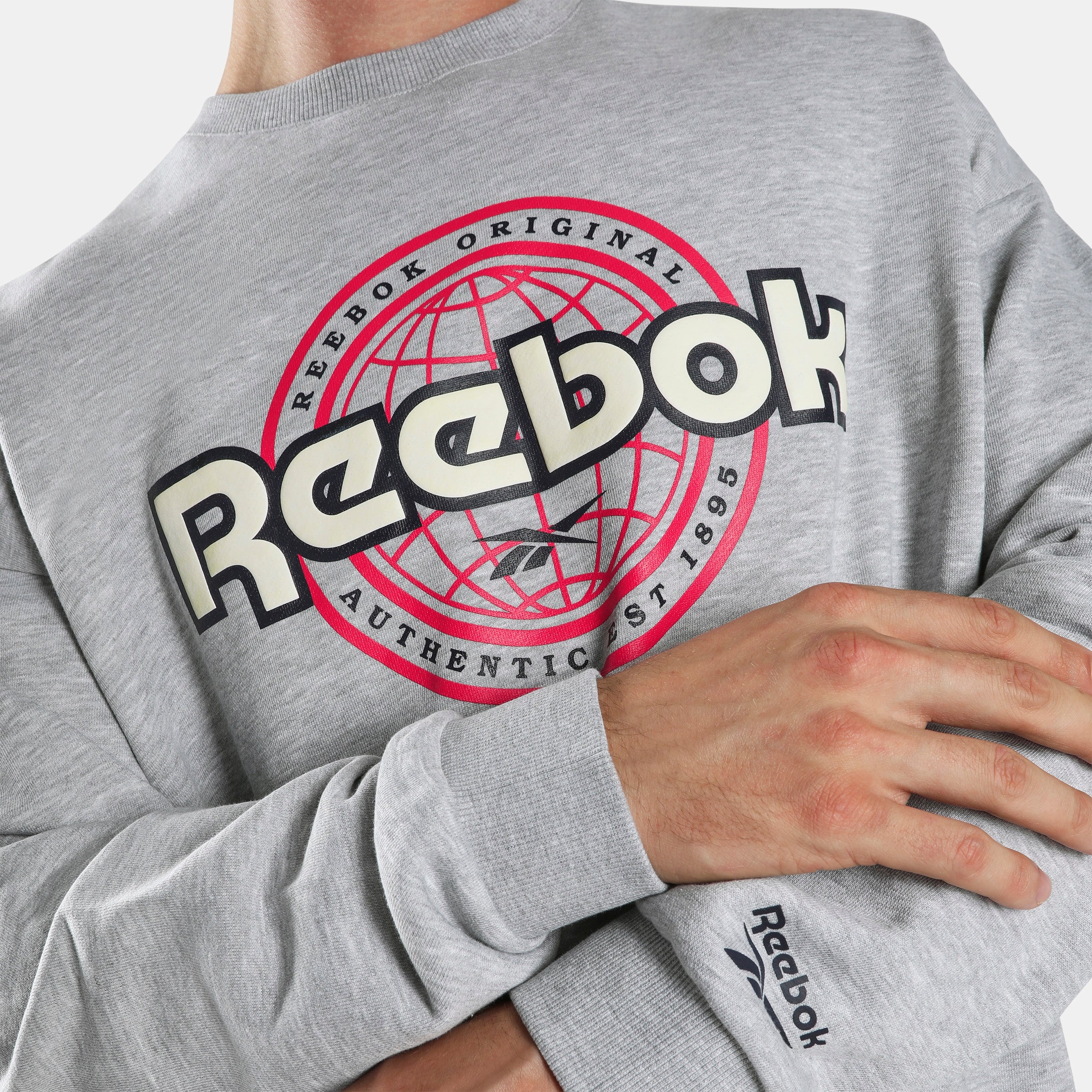 Reebok World Crew Men's Sweatshirt