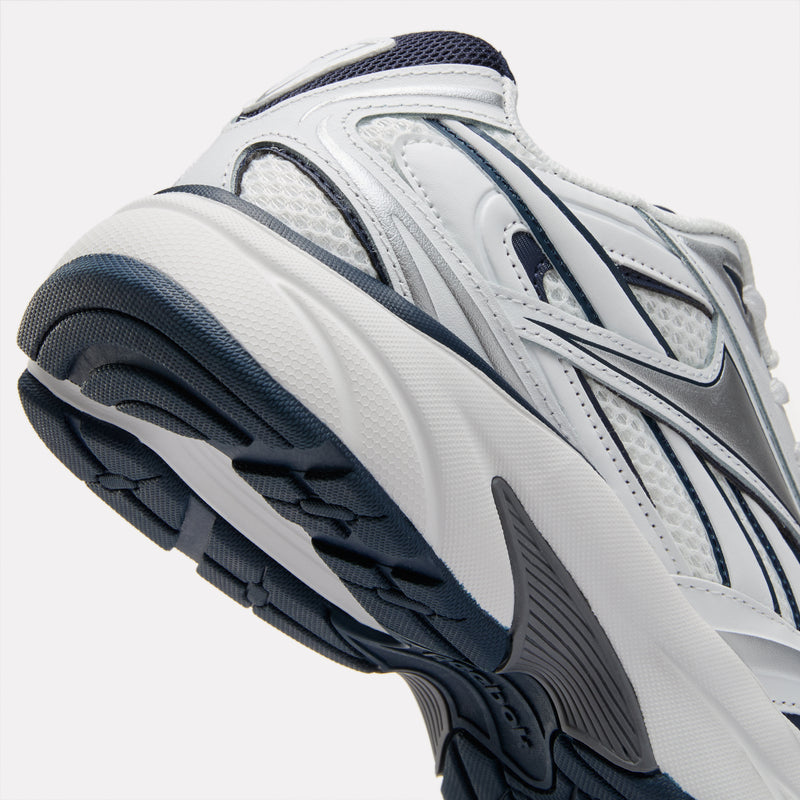 Belwave Men's Sneaker