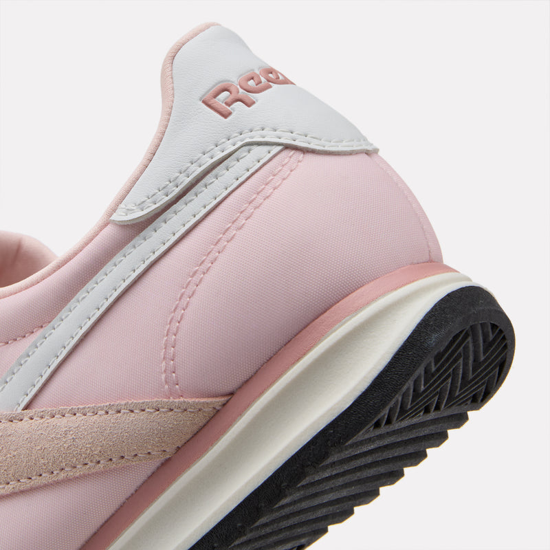 World 70 Women's Sneakers