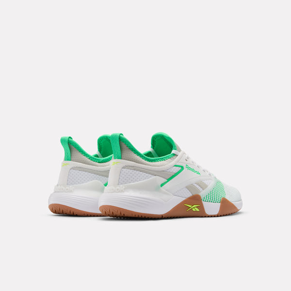 Chaussures d'entraînement Nano Court