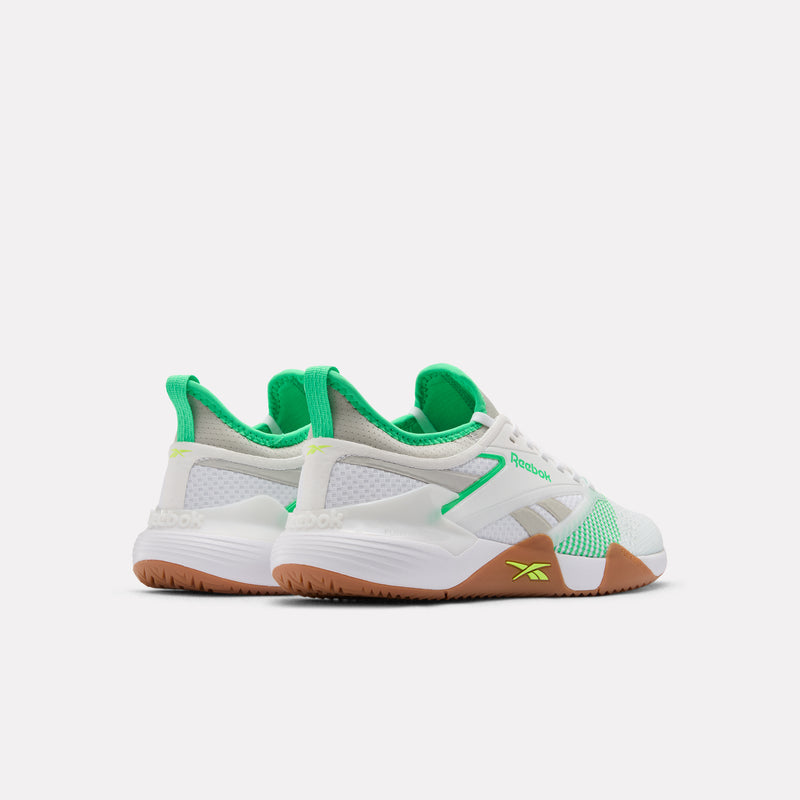 Chaussures d'entraînement Nano Court