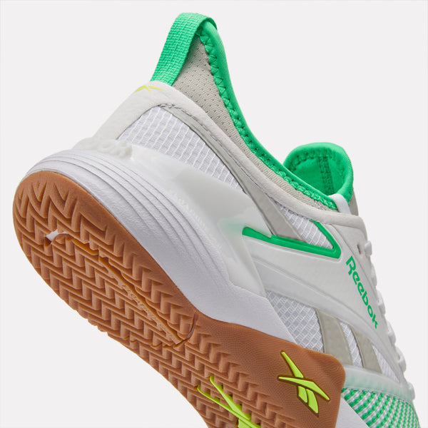 Chaussures d'entraînement Nano Court