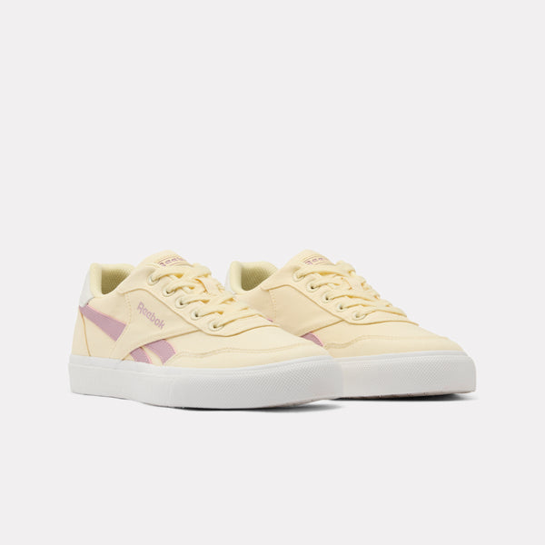 Dámské tenisky Court Advance Vulc