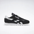 Core Black / Cloud White / Cloud White