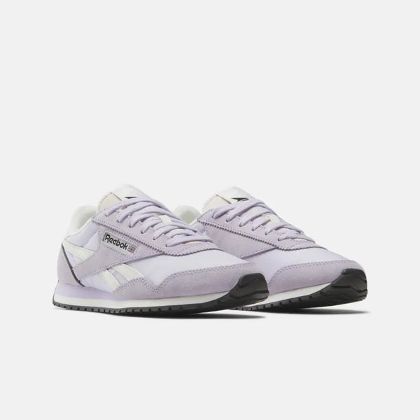 Classic AZ Women's Sneakers