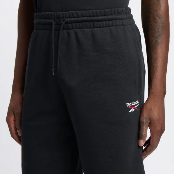 Reebok Identity shorts med liten logotyp