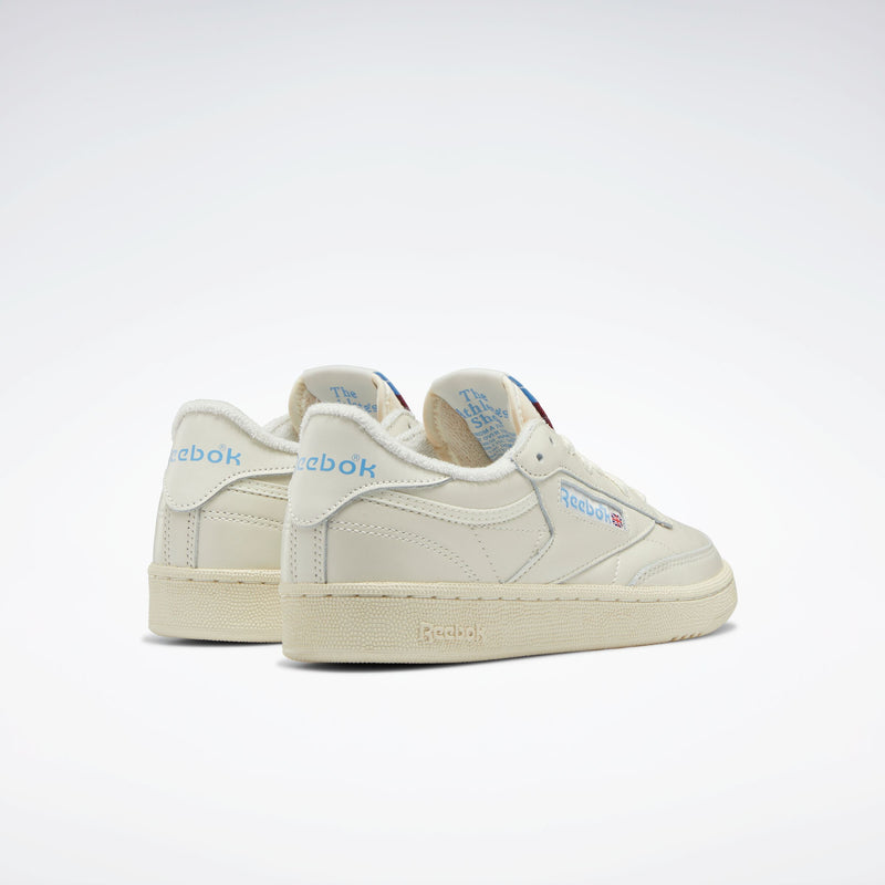 Chalk-coloured Reebok Club C 85 Vintage Women's Sneakers on a white background