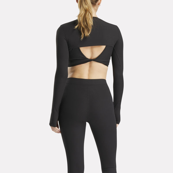 Rib Yoga Shrug
