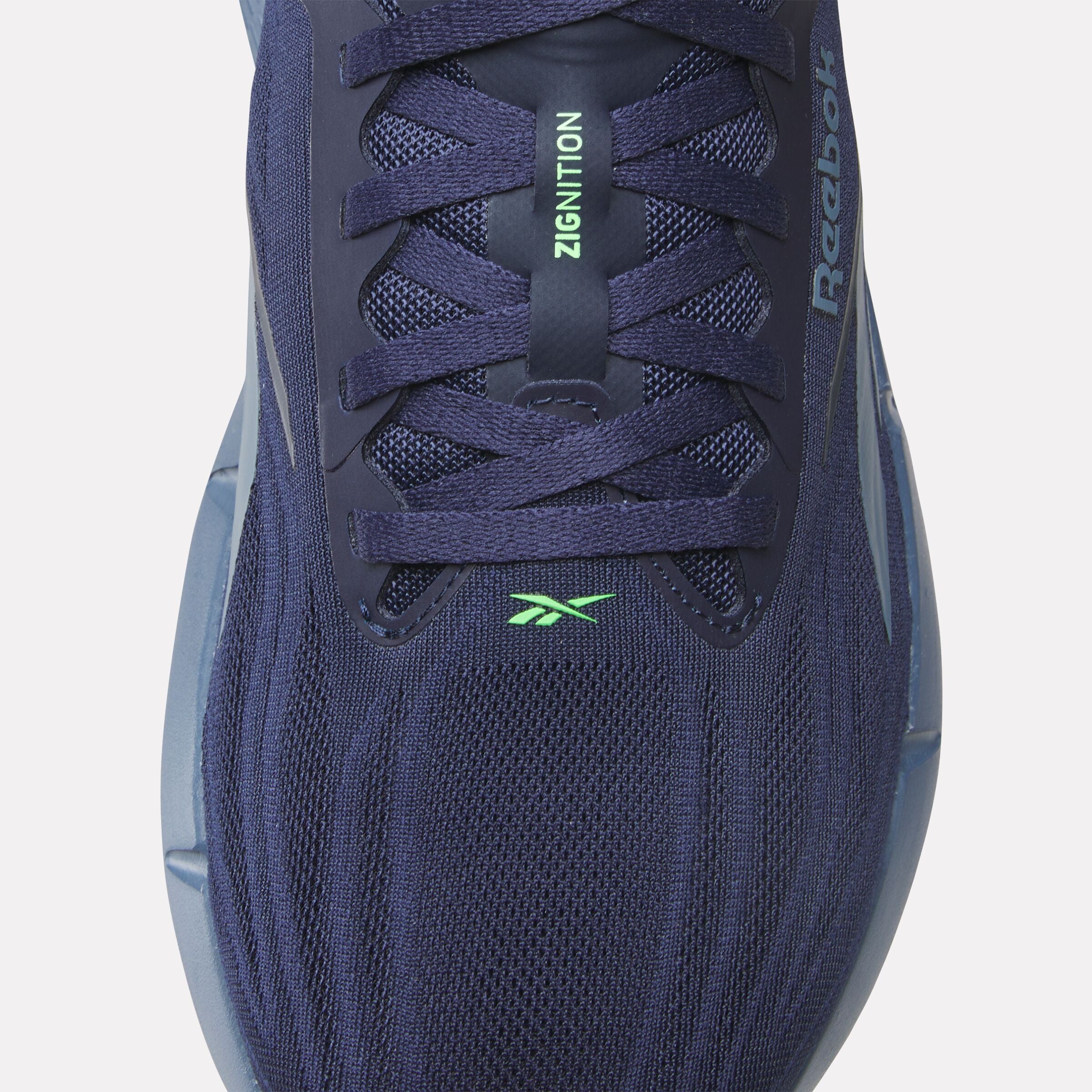 ※Rian ZAPŁON – Reebok EU