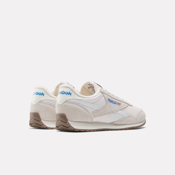 Classic AZ Unisex Sneaker