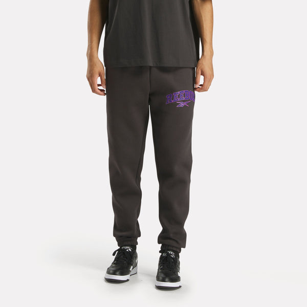 Varsity Arch Fleece Jogger Pants