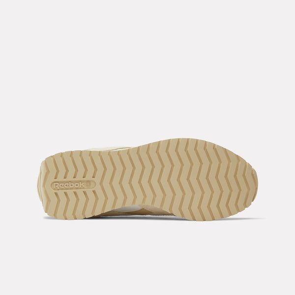 Classic AZ Women's Sneakers