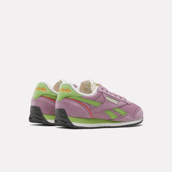 Classic AZ Women's Sneakers
