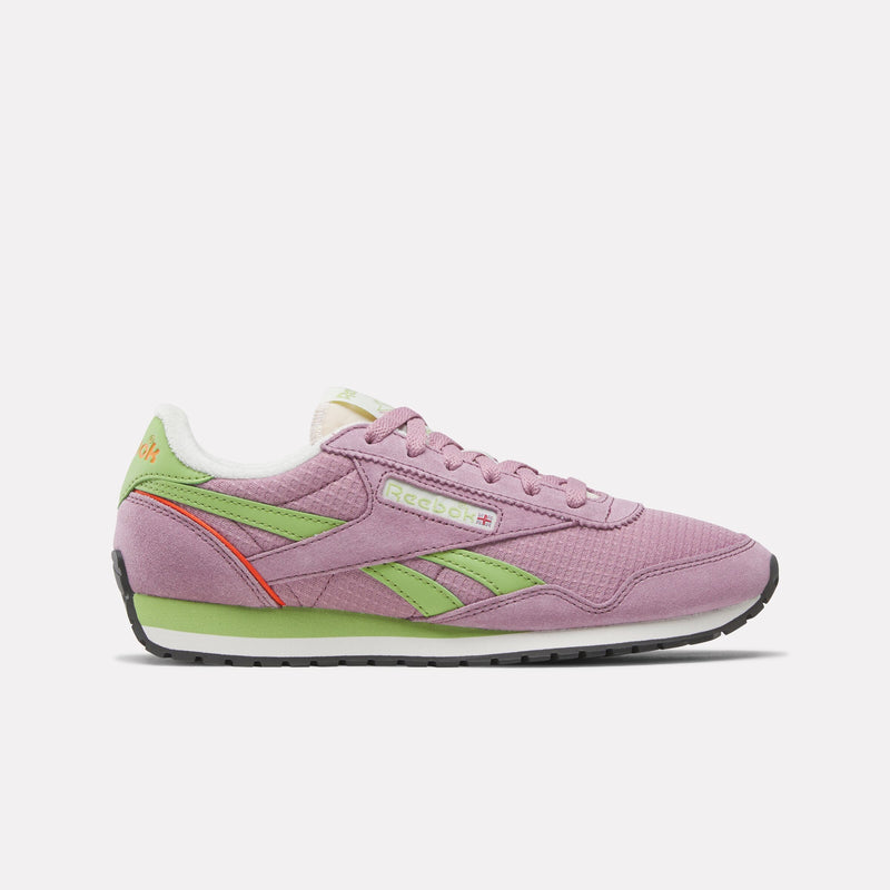 Classic AZ Women's Sneakers