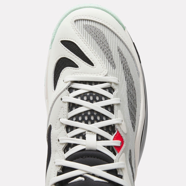 Engine A 26 SE Basketball Shoes