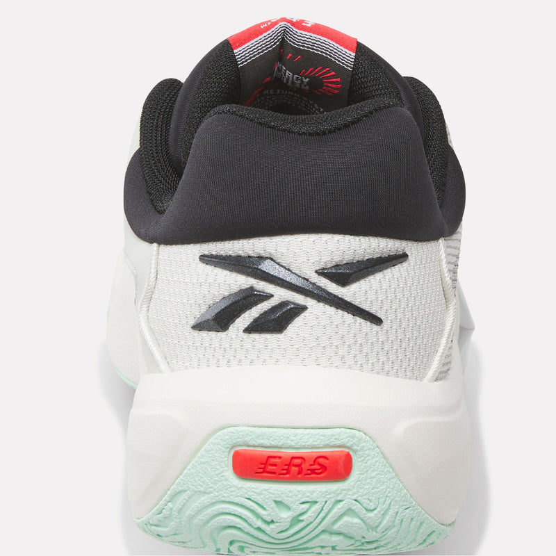 Engine A 26 SE Basketball Shoes