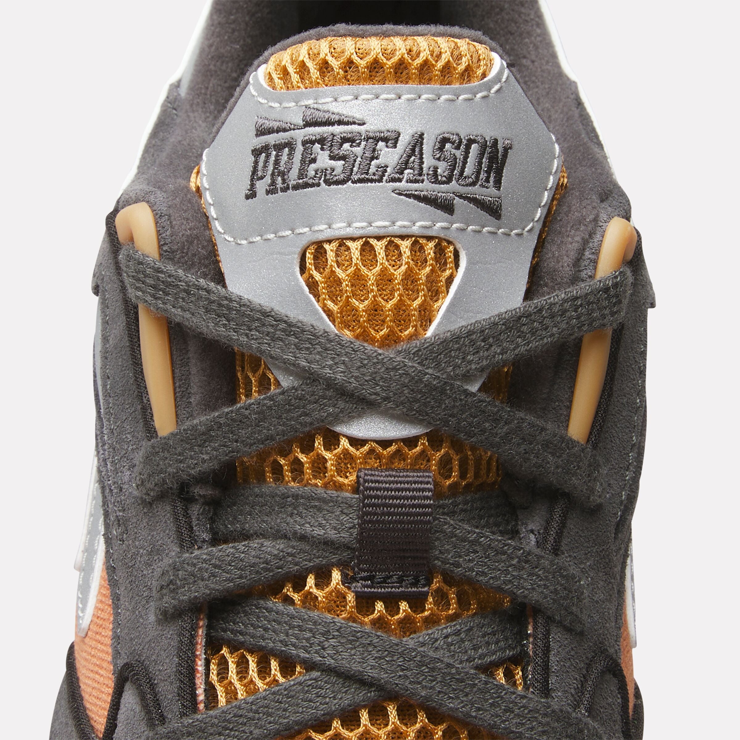 Reebok Preseason 94 Low Unisex Basketball Universal Sneakers in