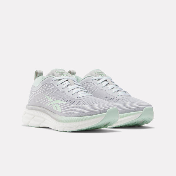 Reebok Road Strider Women's Shoes